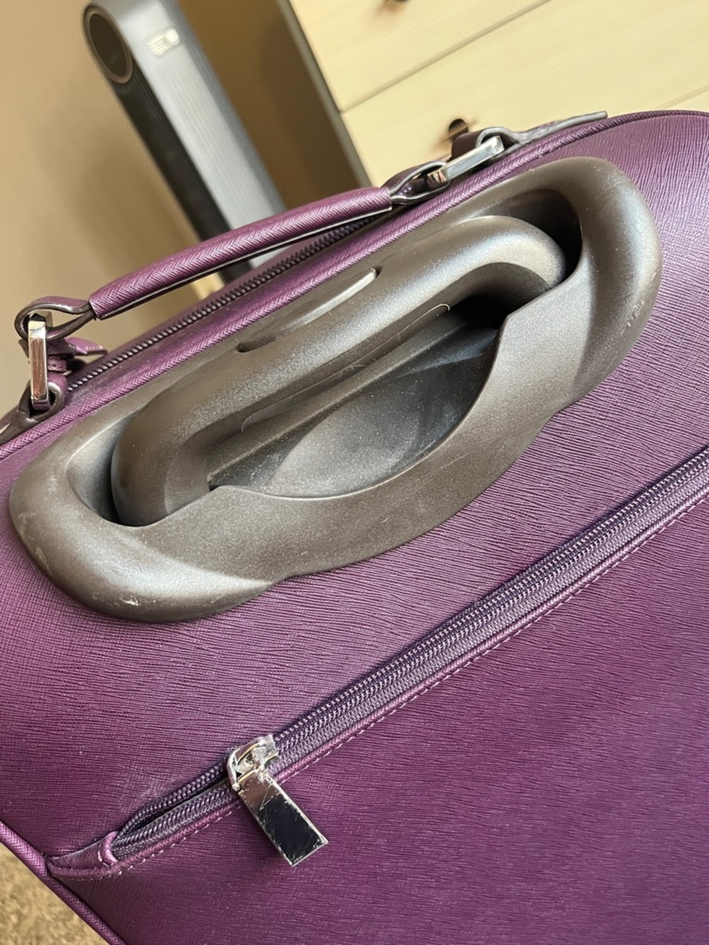 Michael Kors Carry on Suitcase - Picture 7 of 16